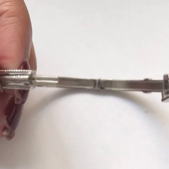 Judith Ripka Sterling 18k Diamond Cuff Bracelet - Picture 8 of 8